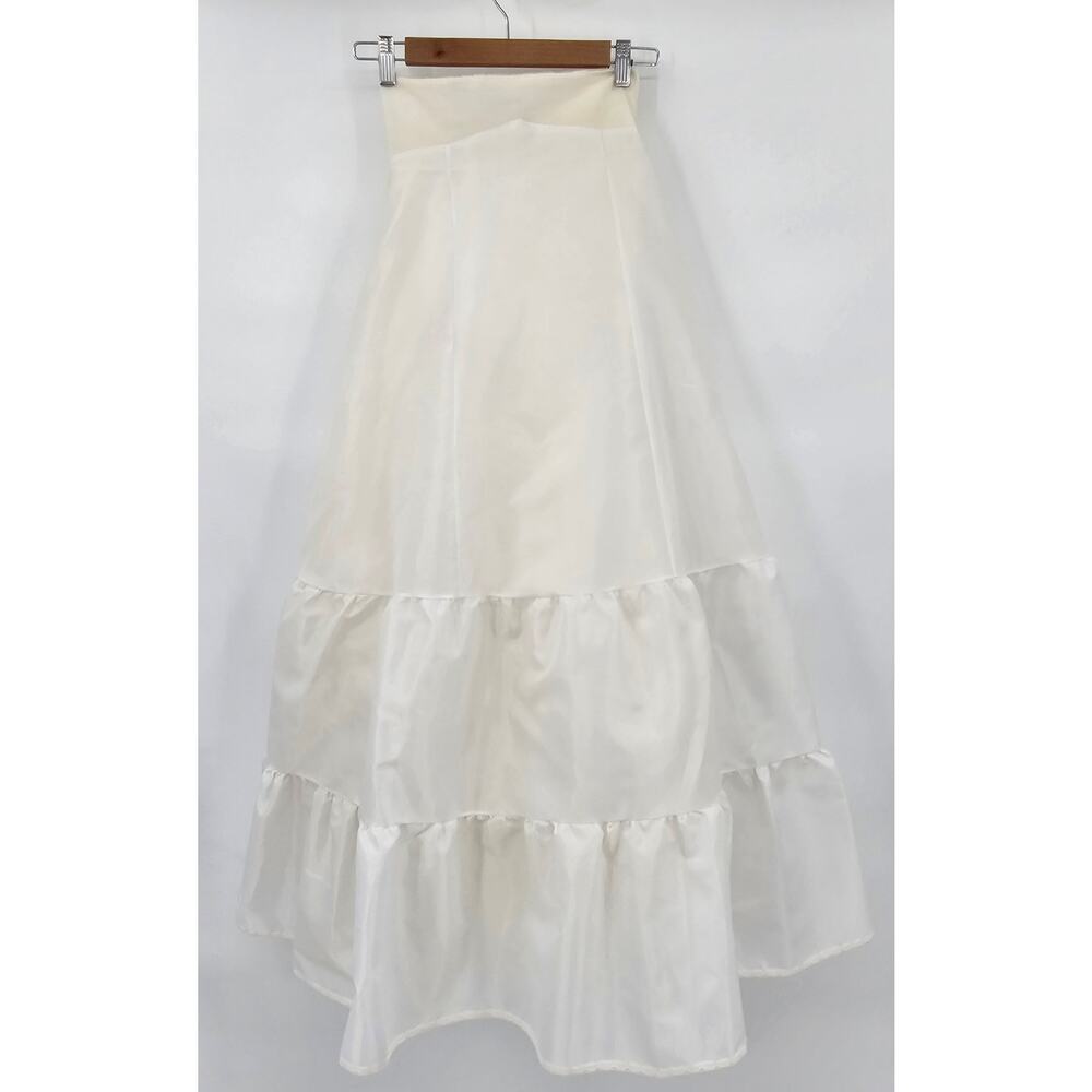 Vintage Under Cover Women's Size 5 White Tiered Petticoat Full Skirt